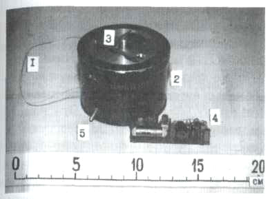 Типичный образец радиоуправляемого взрывного устройства непромышленного изготовления