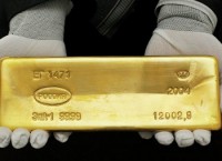 Россия в 2014 г заняла второе место по объему добычи золота