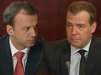 Сегодня главой правительства РФ Дмитрием Медведевым подписано постановление запрещающее импорт в страну товаров машиностроения для государственных и муниципальных нужд.
